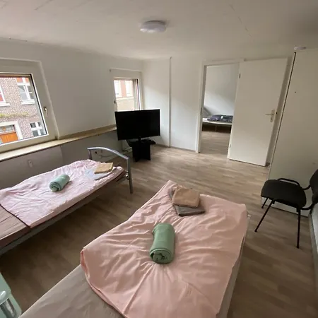 Monteurwohnung Im Historischen Ortskern Von *