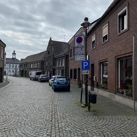 Monteurwohnung Im Historischen Ortskern Von Apartment *