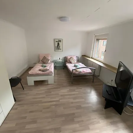 Apartment Monteurwohnung Im Historischen Ortskern Von *